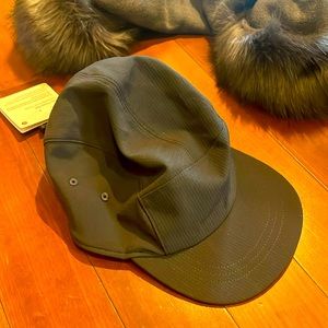 Lululemon “Five Times Hat” cap
